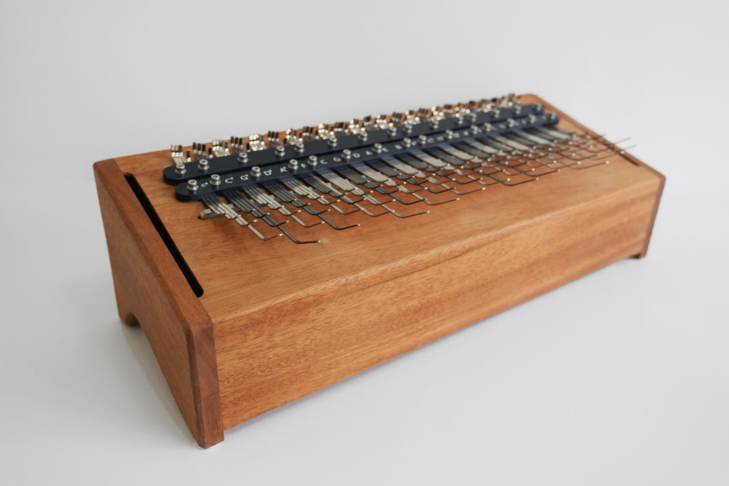 4 Octave 96 Key Array Mbira – Angled body